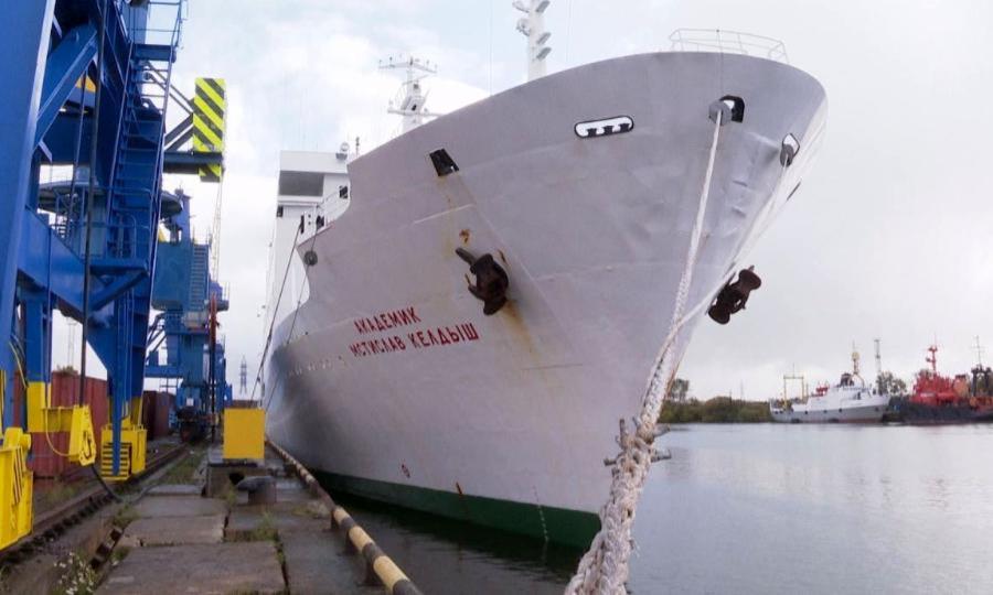 Сегодня из Архангельска в экспедицию по северным морям отправляется научное судно «Академик Келдыш»